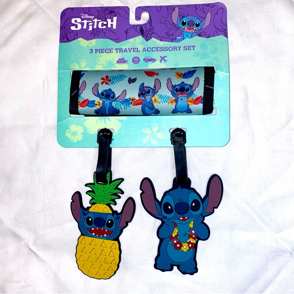 Disney Stitch Travel Set 1 Handle Wrap & 2 Tropical Luggage Name Tags